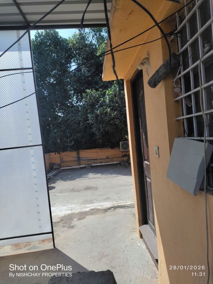 Terrace, hrbr layout 3 Bedroom 1500 Sq.Ft. Independent House In Hrbr Layout Bangalore 9864943