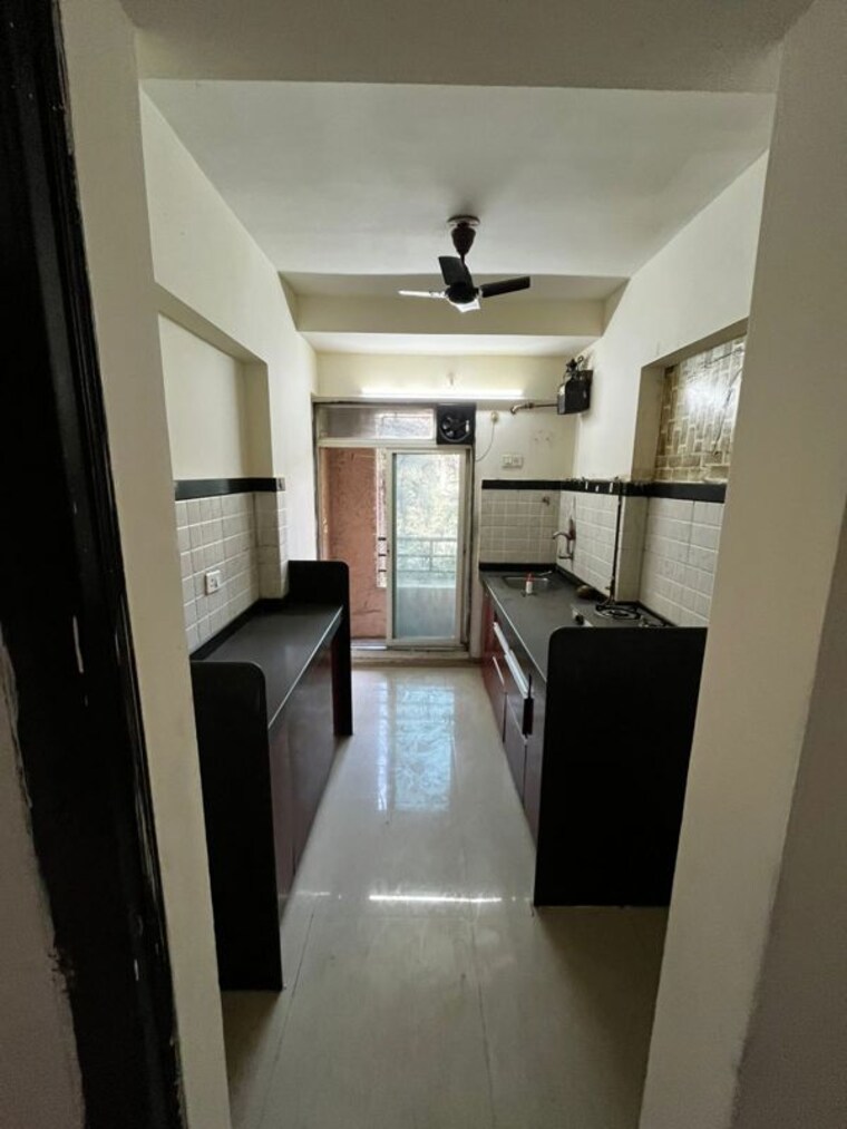 Kitchen, indiabulls-one-indiabulls 2 Bedroom 806 Sq.Ft. Apartment In Pokhran Road No Two Thane 9864974