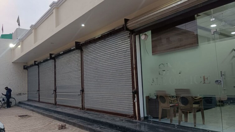 Cover Image, kharar mohali road Commercial Shop 425 Sq.Ft. In Kharar Mohali Road Kharar 9864981