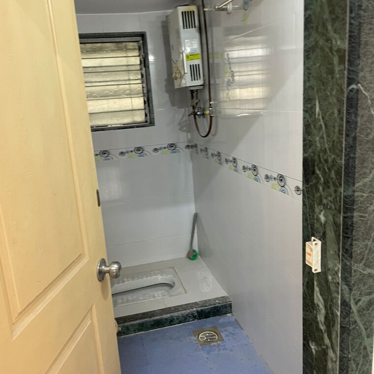 Bathroom, suncity-souvenir 2 Bedroom 702 Sq.Ft. Apartment In Jamil Nagar Mumbai 9864985