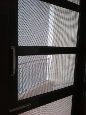 Room in 3.5 BHK Builder Floor at Empire Floors, Sector 57 – for Sale