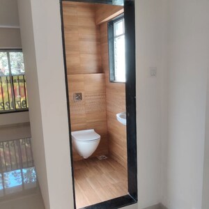 Furnished Amenities in 2 BHK Apartment at Kalpataru Immensa, Kolshet Road – for Rent