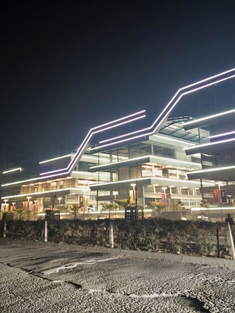 Exterior View, ska-arcadia Commercial Shop 153 Sq.Ft. In Wave City Ghaziabad 9864999