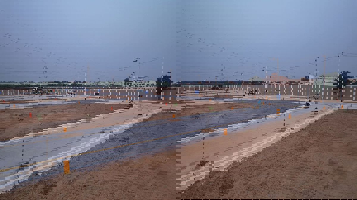 Plot For Sale in Karumandapam