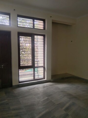 3 BHK Builder Floor For Rent in Vasant Kunj
