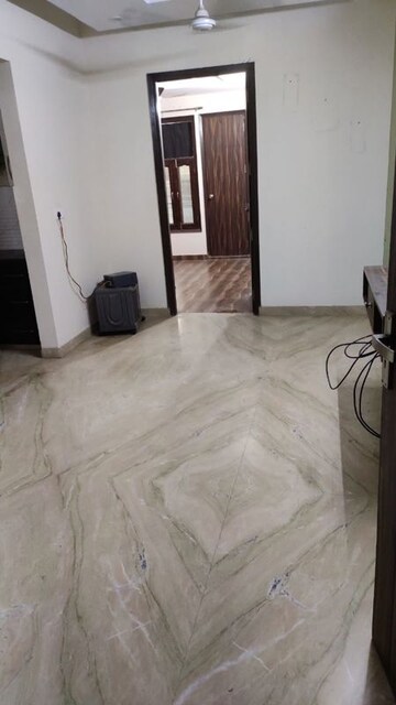 Room in 2 BHK Independent House at Sector 4 – for Rent