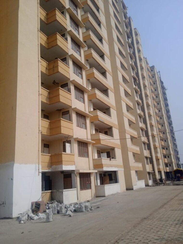 Exterior View, hrh-city-vasant-valley 2 Bedroom 605 Sq.Ft. Apartment In Sector 56a Faridabad 9865072