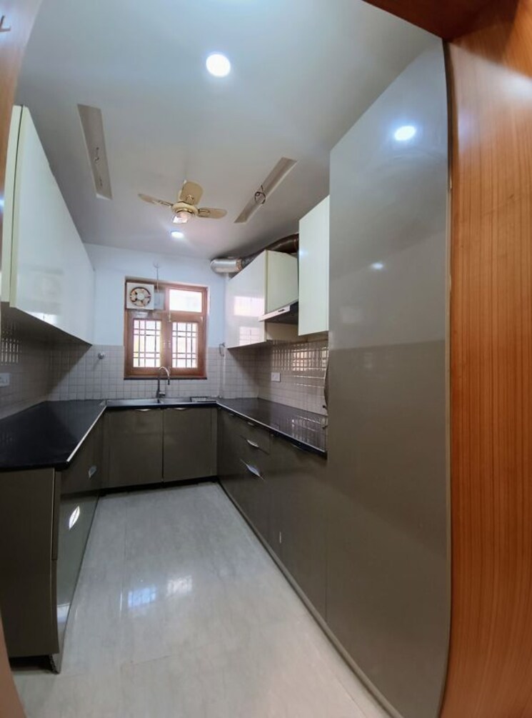 Kitchen, sector 46 3 Bedroom 1680 Sq.Ft. Builder Floor In Sector 46 Gurgaon 9865085