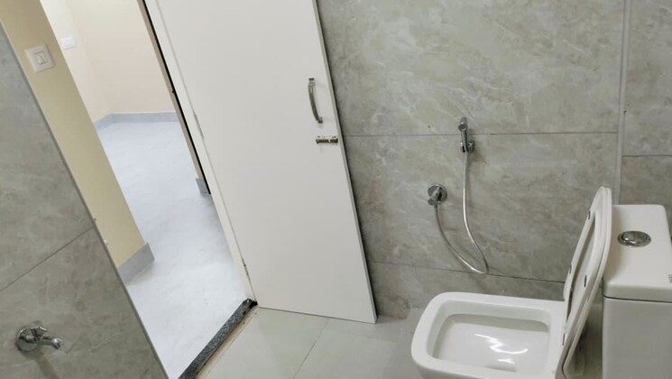 Bathroom, hbr-palace 5 Bedroom 3100 Sq.Ft. Independent House In Hbr Layout Bangalore 9865035
