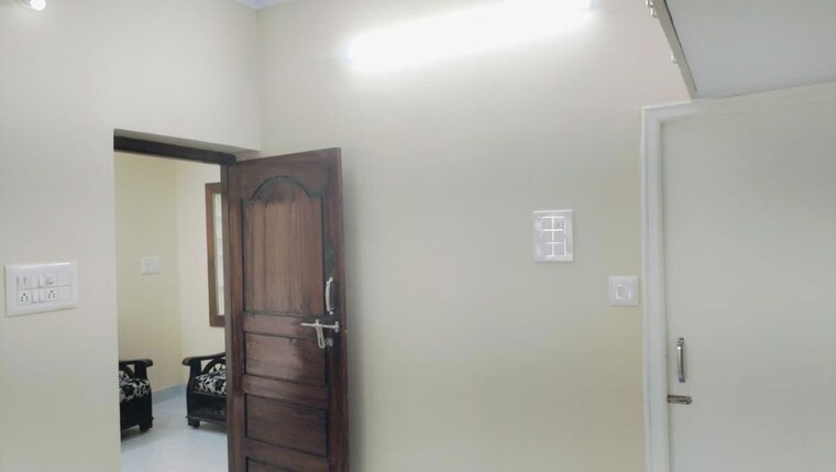 Room, hbr-palace 5 Bedroom 3100 Sq.Ft. Independent House In Hbr Layout Bangalore 9865035