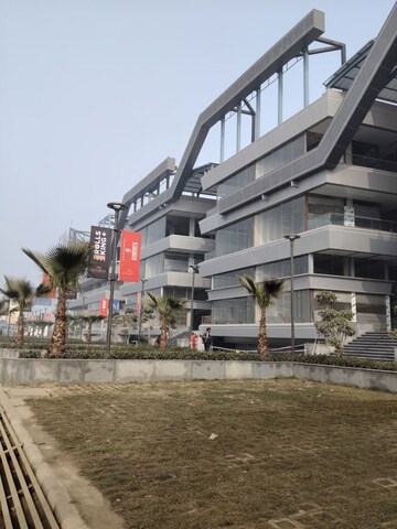  Shop – Exterior View View at SKA Arcadia, Wave City - for Sale