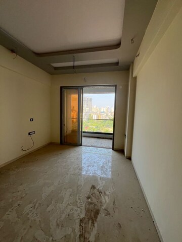 Room in 2 BHK Apartment at Mangeshi Tulip, Wayle Nagar – for Sale