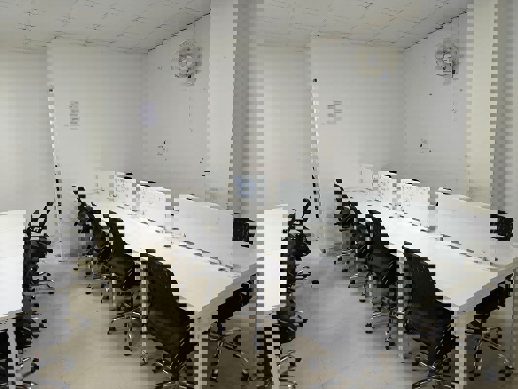 Office Space For Rent in Sector 63