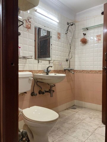 Bathroom in 3 BHK Apartment at Sector 3 Dwarka – for Rent