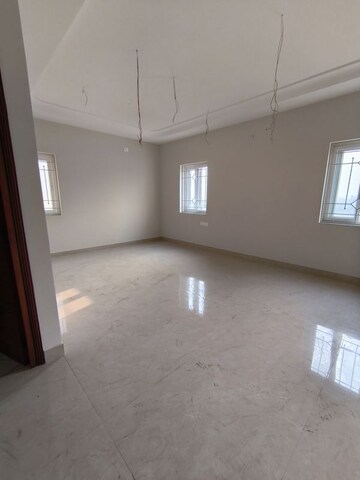 Room in 3 BHK Apartment at Lakdi Ka Pul – for Sale