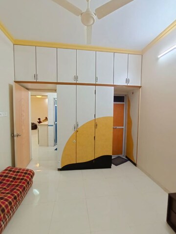 Kitchen in 3 BHK Apartment at Sector 27 – for Rent