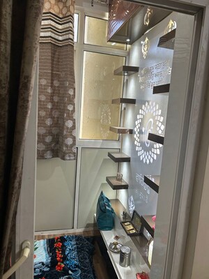 Furnished Amenities in 3.5 BHK Apartment at Paramount Emotions, Sector 1 Greater Noida – for Rent