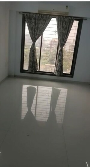 Living Room in 4 BHK Apartment at Safal Nav Parmanu CHS, Chembur – for Rent