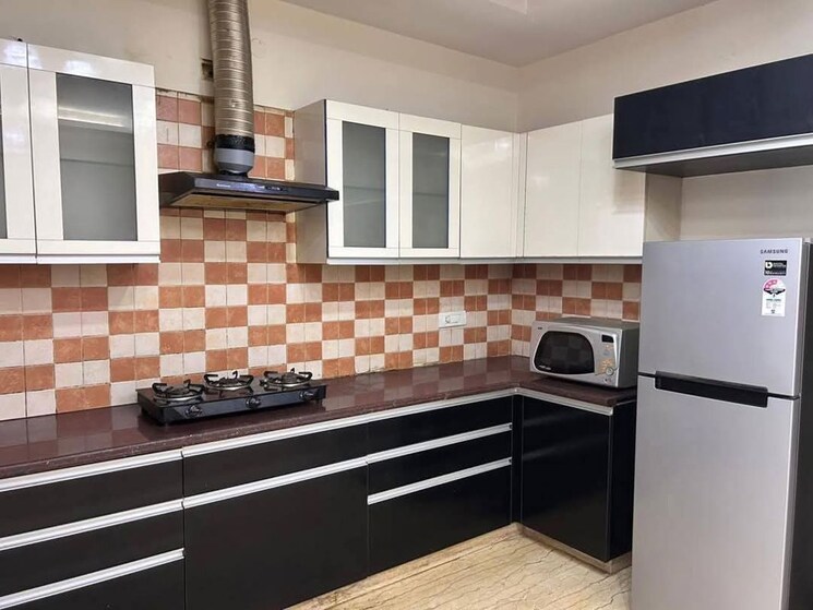 Kitchen, ardee-city-palm-grove-heights 1 RK 300 Sq.Ft. Apartment In Sector 52 Gurgaon 9865196