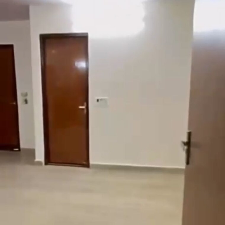 Room, rohini sector 24 3 Bedroom 790 Sq.Ft. Builder Floor In Rohini Sector 24 Delhi 9249847