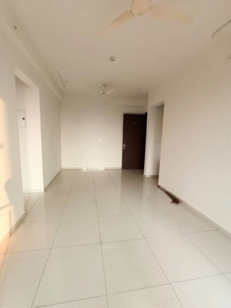 Room, mahindra-centralis-tower-1 2 Bedroom 594 Sq.Ft. Apartment In Pimpri Pune 9156766