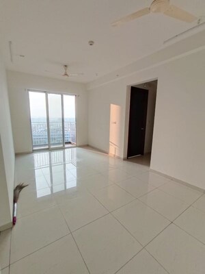 2 BHK Apartment For Sale in Mahindra Centralis Tower 1, Pimpri