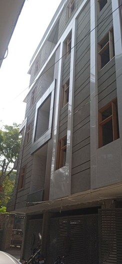 3 BHK + Pooja Room,Study Room Apartment For Sale in Mahavir Enclave 1