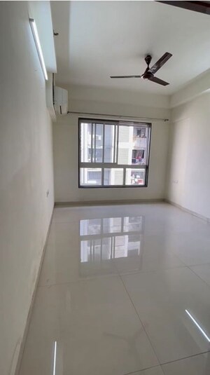 Bedroom in 2 BHK Apartment at Godrej Prime, Chembur – for Rent