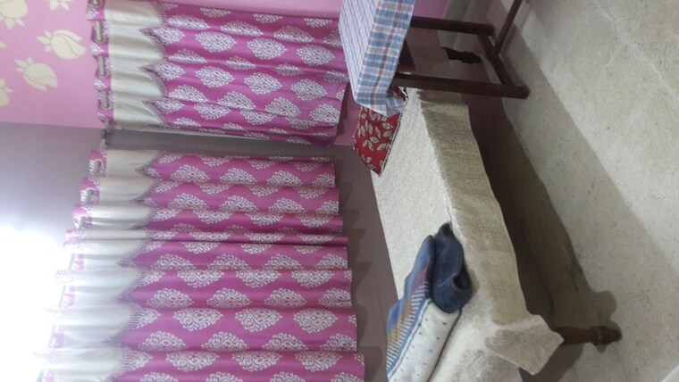 Room, rt nagar 1 RK 500 Sq.Ft. Independent House In Rt Nagar Bangalore 9865218