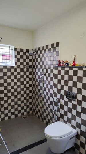 Bathroom in 1 RK Independent House at Hrbr Layout – for Rent