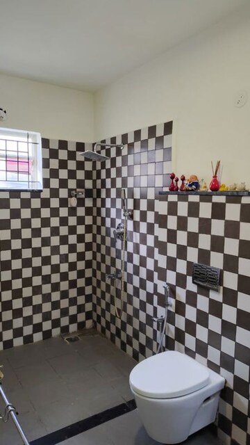 Bathroom in 1 RK Independent House at Hrbr Layout – for Rent