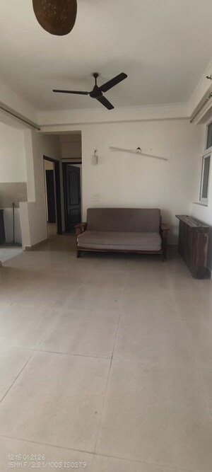 Room in 2 BHK Apartment at Griha Pravesh, Sector 77 – for Sale