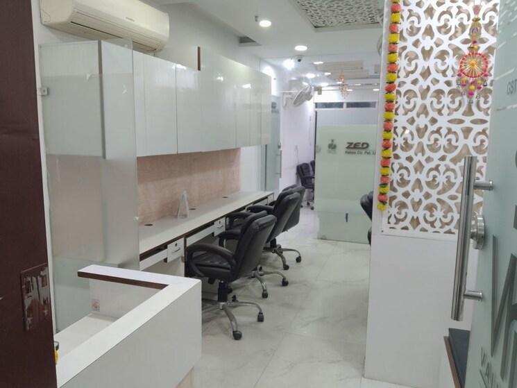 Team Area, netaji subhash place Commercial Office Space 452 Sq.Ft. In Netaji Subhash Place Delhi 9865547