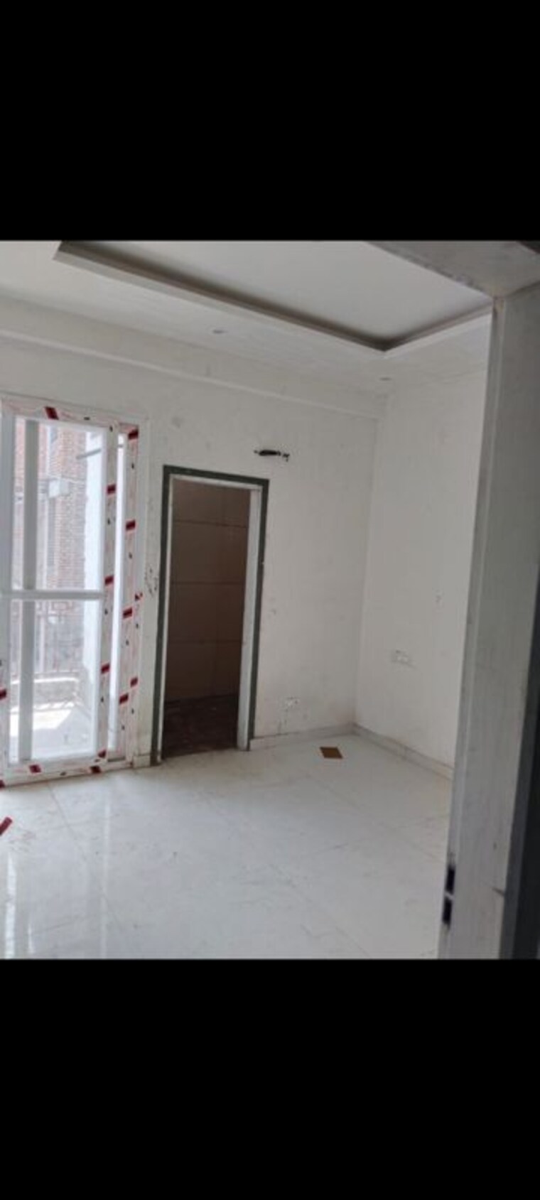 Room, ramgarh bhudda 3 Bedroom 1350 Sq.Ft. Apartment In Ramgarh Bhudda Zirakpur 9865553