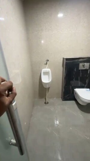 Floor Plan in  Showroom at Gomti Nagar – for Rent