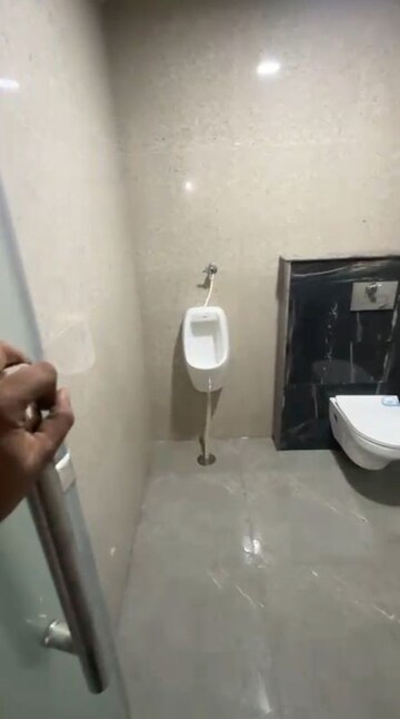 Floor Plan in  Showroom at Gomti Nagar – for Rent