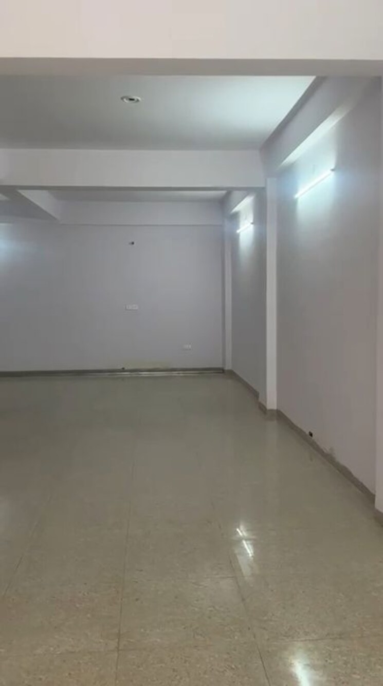 Floor Plan, gomti nagar Commercial Showroom 1000 Sq.Ft. In Gomti Nagar Lucknow 9865598