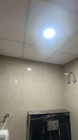 Floor Plan in  Showroom at Gomti Nagar – for Rent