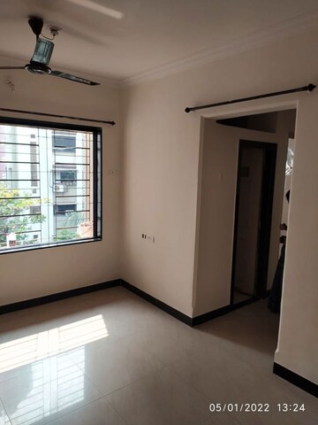 Room in 2 BHK Apartment at Ahimsa Niketan CHS, Malad West – for Rent