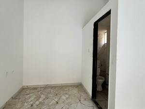 Room in  Shop at Shraddha Priva, Siddhartha Nagar – for Rent