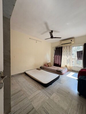 Bedroom in 2 BHK Apartment at Lake Palace, Powai – for Rent
