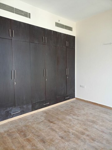 Room in 3.5 BHK Villa at Vipul Tatvam Villas, Sector 48 – for Rent