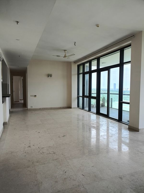 3.5 BHK + Servant Room Villa For Rent in Vipul Tatvam Villas