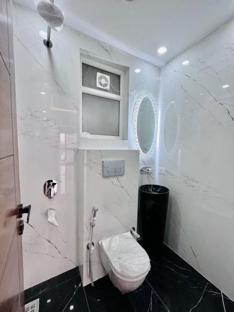 Bathroom, new industrial township 5 Bedroom 2100 Sq.Ft. Builder Floor In New Industrial Township Faridabad 9866105