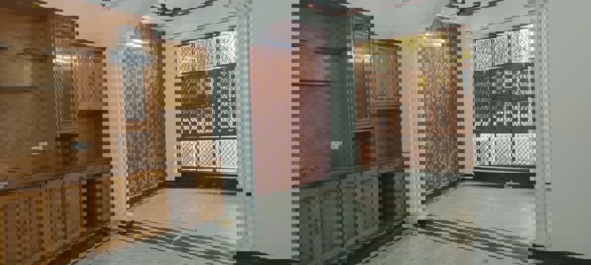 2 BHK + Pooja Room Independent House For Rent in Sector 4