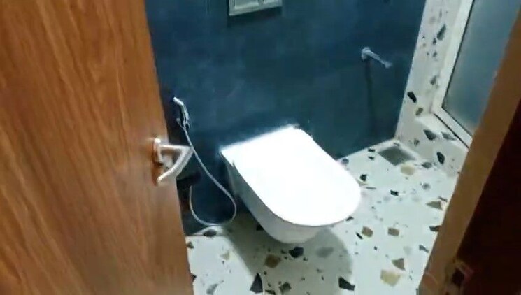 Bathroom, bm-satyam-solaris 2 Bedroom 780 Sq.Ft. Apartment In Deonar Mumbai 9866115