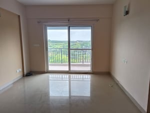 Room in 2 BHK Apartment at Shriram Suhaana, Yelahanka – for Sale
