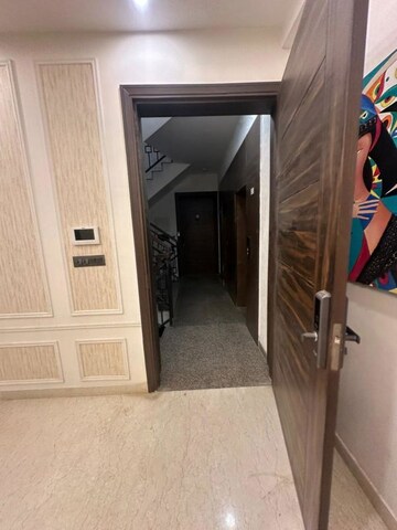 Parking in 3 BHK Apartment at Ansal API Esencia, Sector 67 – for Rent