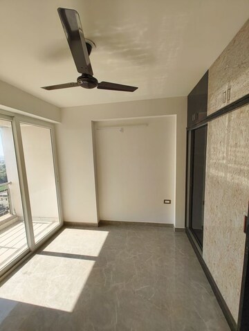 Master Bedroom in 3 BHK Apartment at Vardhman Empire Estate, Mahapura – for Rent