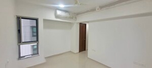 Room in 3 BHK Apartment at Kalpataru Immensa B, Kolshet Road – for Sale